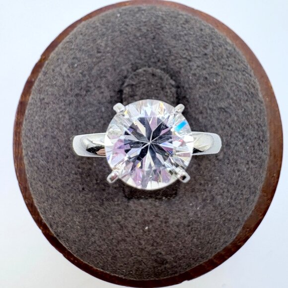 VTG Sterling Silver 925 Cubic Zirconia Brilliant Cut Prong Set Ring Size 6.75 - Picture 2 of 9